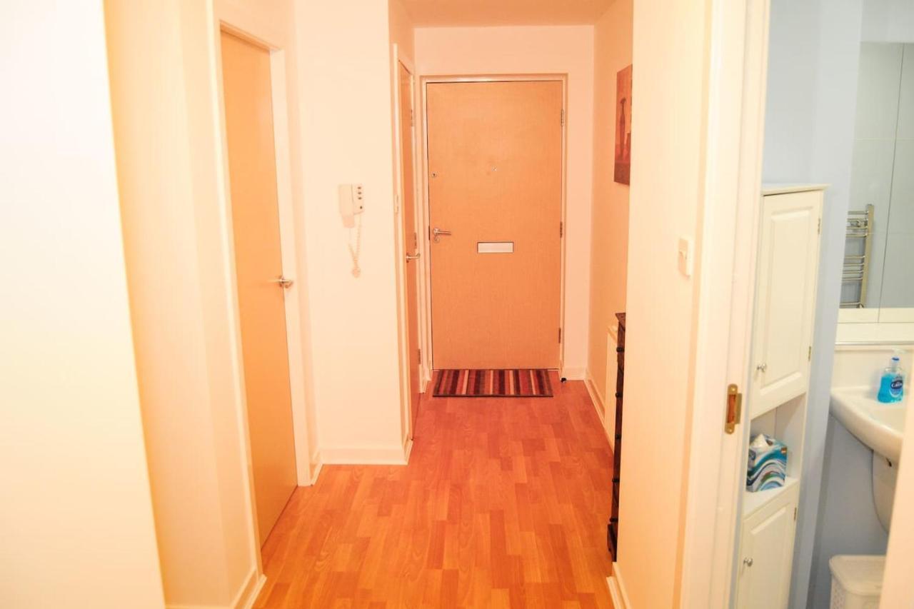 New Glasgow Family Home - Private Parking 외부 사진