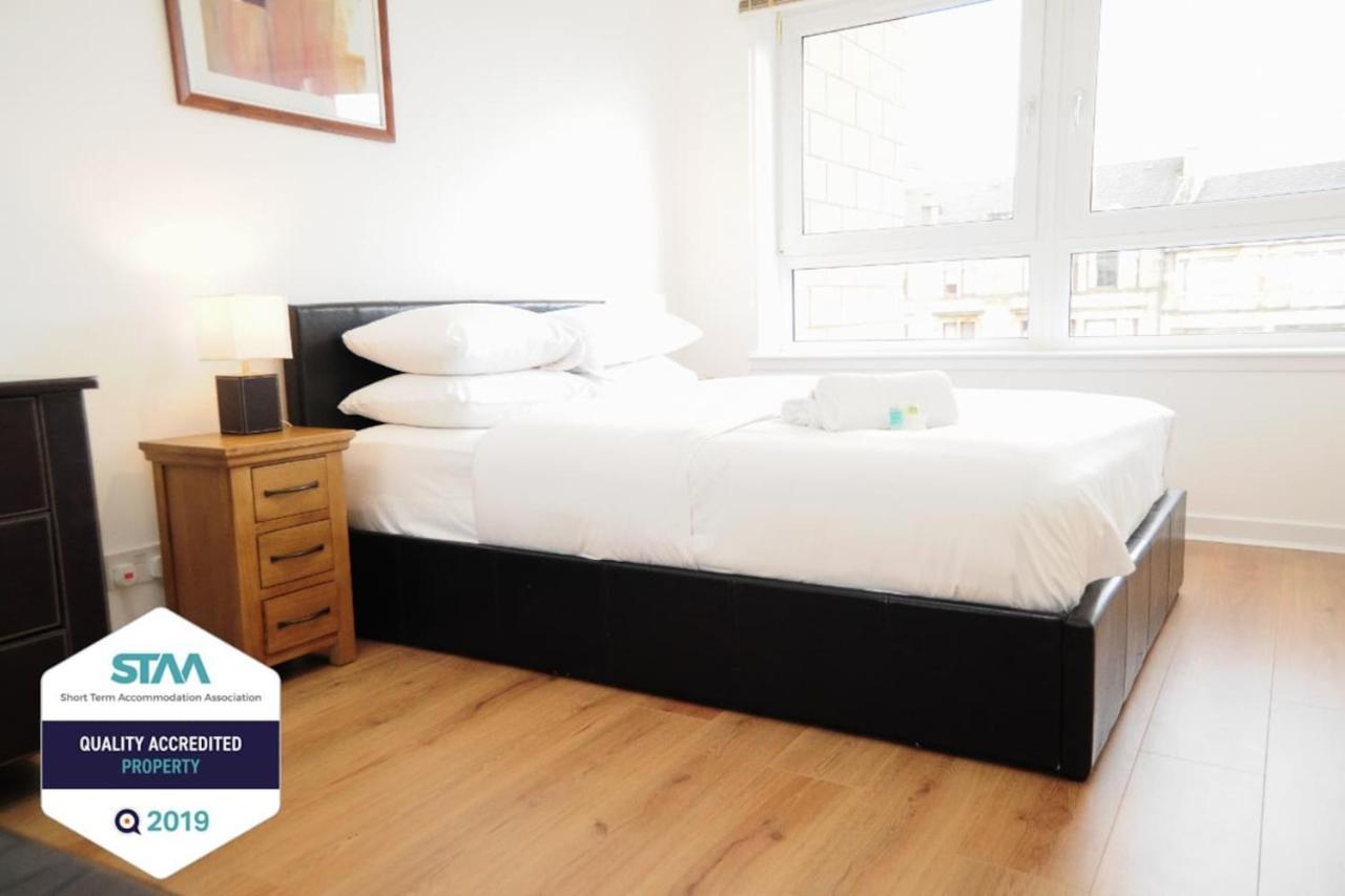 New Glasgow Family Home - Private Parking 외부 사진